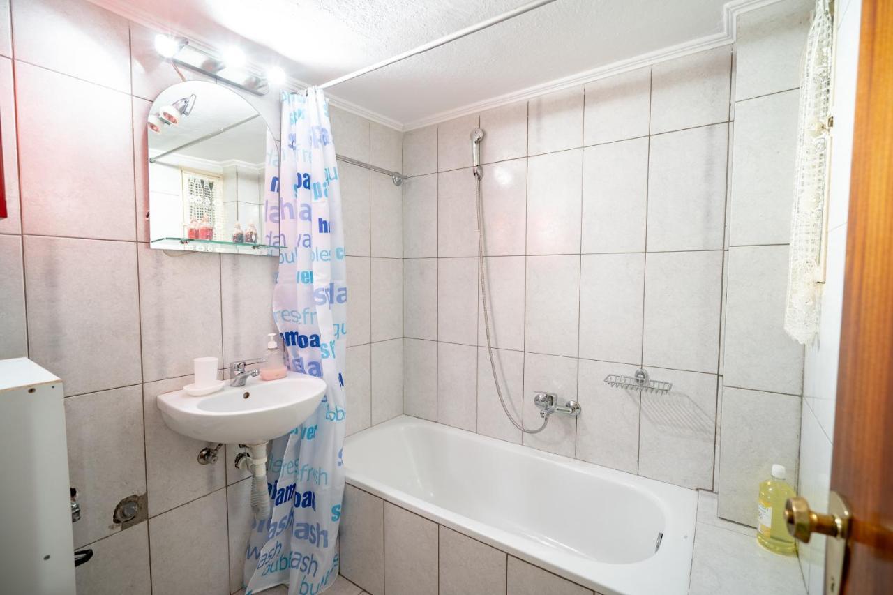 Ampelokipi Metro St. 2 Bedrooms 6 Pers. Apartment Atena Exterior foto